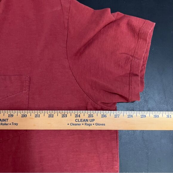 Levi's Men's Short Sleeve Red Tee 0712 - Picture 6 of 7